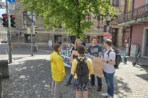 Gruppe der Letzten Generation bei der Mahnwache